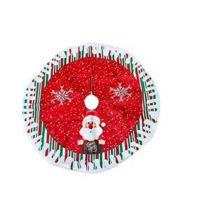 8568 NWT SNOWFLAKE CHRISTMAS HOLIDAY TREE SKIRT "